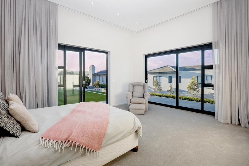 6 Bedroom Property for Sale in Clara Anna Fontein Western Cape